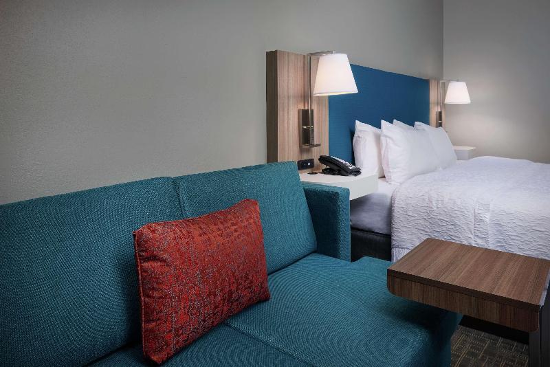 스탠다드 스튜디오 킹침대, Hampton Inn   Jupiter/juno Beach
