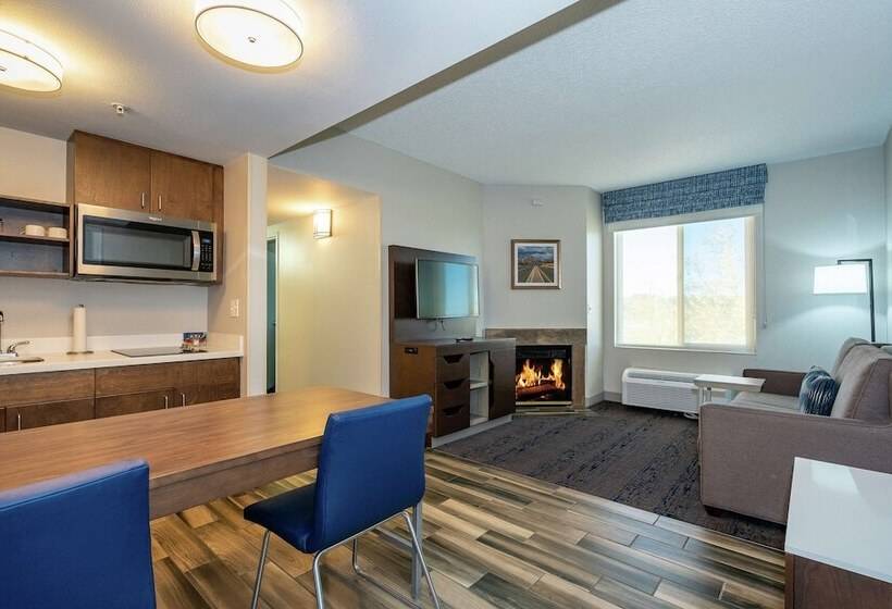 سوییت, Hampton Inn & Suites Flagstaff