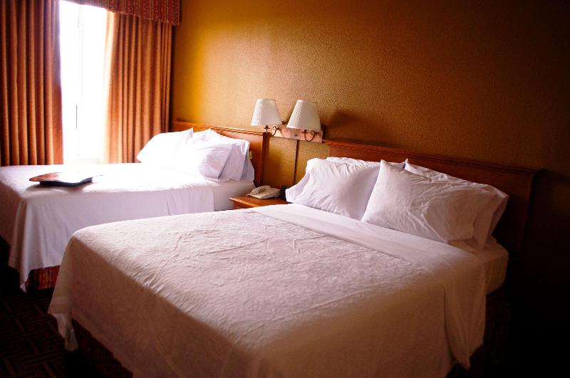 سوییت, Hampton Inn & Suites Flagstaff