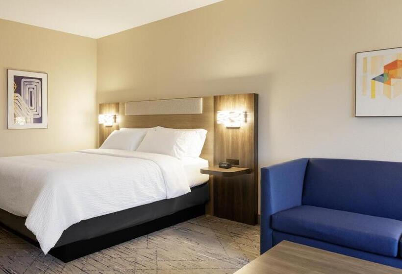 Люкс Кровать Кинг, Holiday Inn Express Fremont, An Ihg