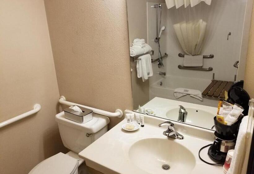 Номер Стандарт Адаптированный для Инвалидов, Red Lion Inn & Suites Port Orchard