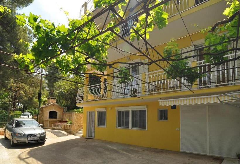 آپارتمان 1 خوابه, Apartments Tojčić