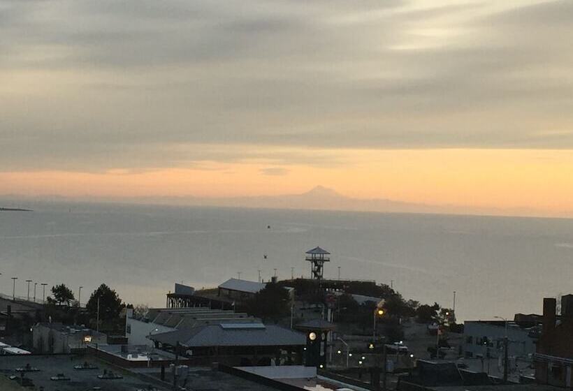 اتاق استاندارد با چشم‌انداز, Port Angeles Inn