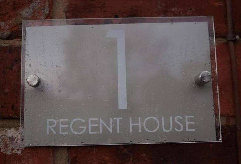 Семейный Номер Совместный Санузел, Regent Guest House Grimsby