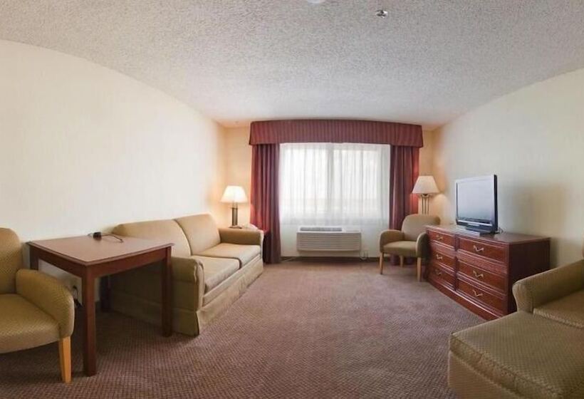 Номер Deluxe, Baymont Inn & Suites By Wyndham Holbrook