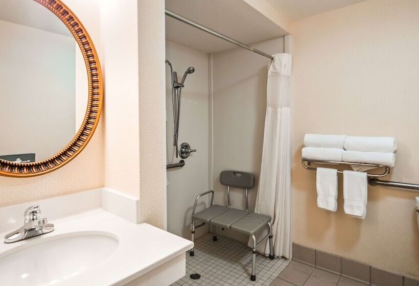 장애인을 위한 스위트, Best Western Plus Twin View Inn & Suites