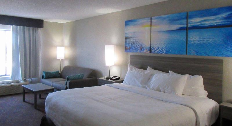 اتاق استاندارد برای معلولان, Clarion Pointe Evansville North