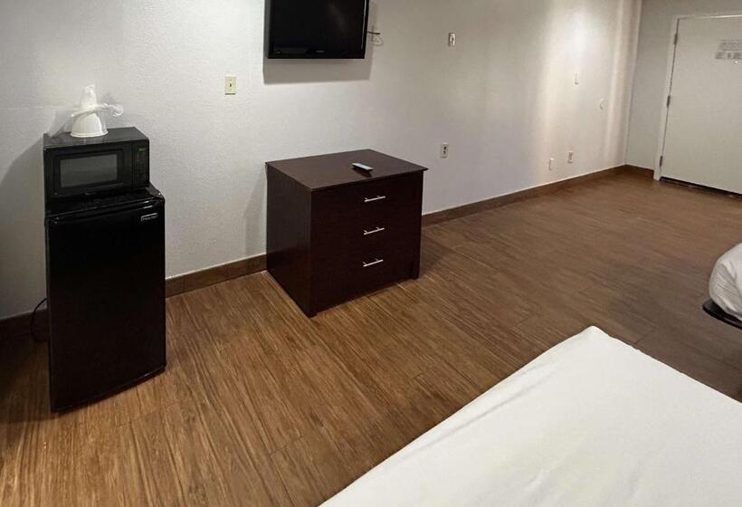 디럭스 스튜디오, Motel 6 Denham Springs, La