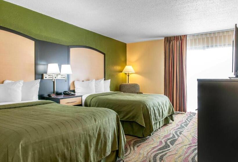Номер Стандарт, Quality Inn Conference Center Logansport