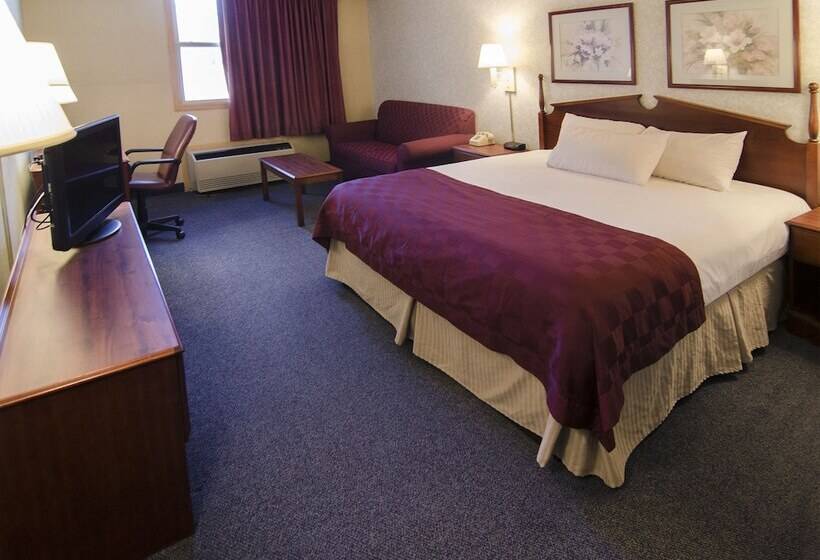 Люкс Кровать Кинг, Ramada By Wyndham Angola/fremont Area