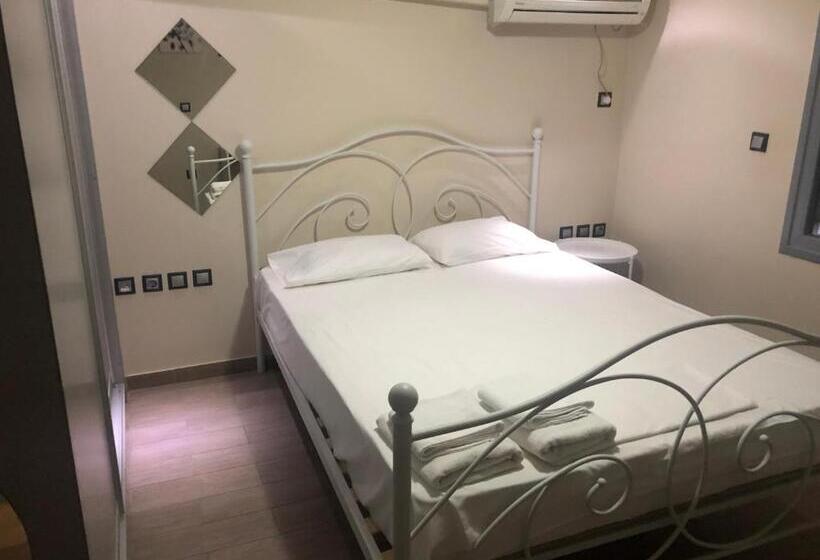 高级工作室, Roomotel Apartments