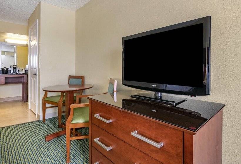 اتاق استاندارد با 2 تخت دوبل, Holiday Inn Resort Orlando   Lake Buena Vista, An Ihg