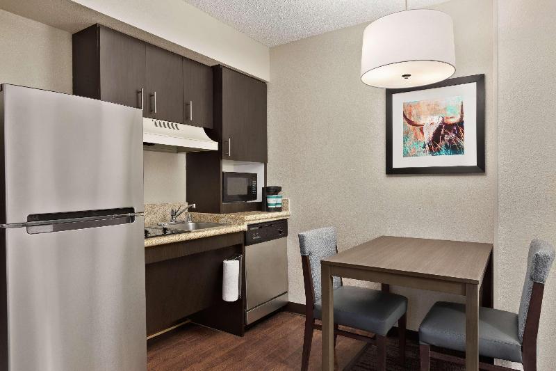 带大床的套房, Homewood Suites By Hilton North Dallasplano