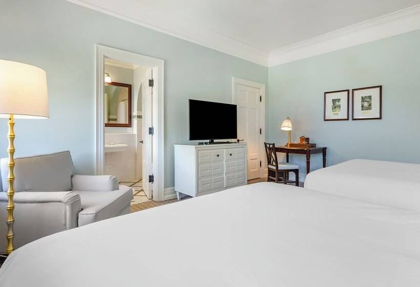 디럭스 룸, The Omni Homestead Resort & Spa