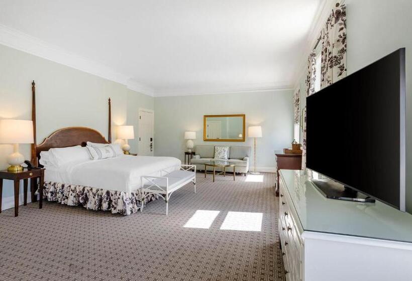 스탠다드 스튜디오, The Omni Homestead Resort & Spa