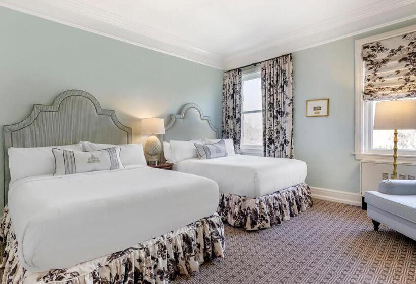 디럭스 전망 룸, The Omni Homestead Resort & Spa