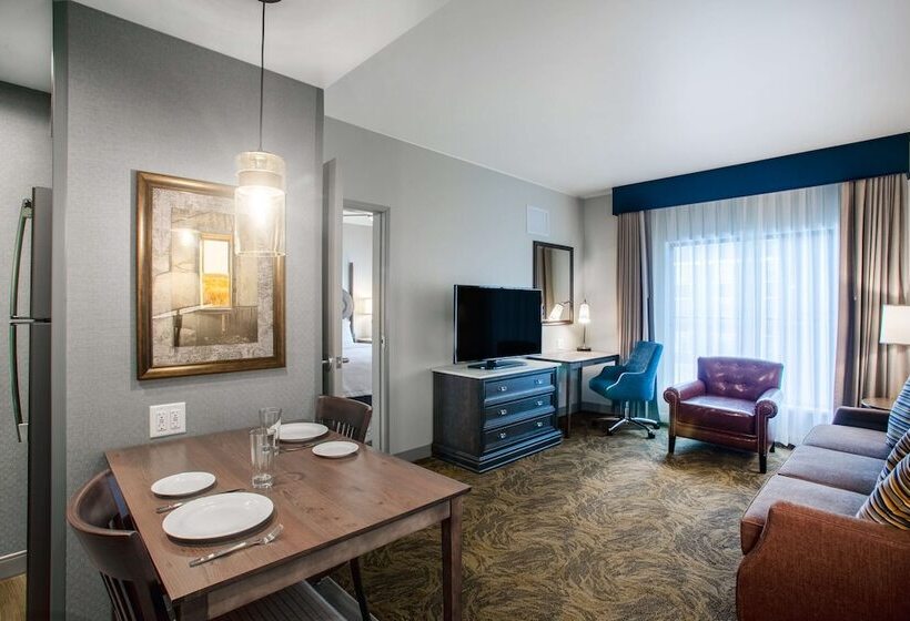 Люкс, Homewood Suites By Hilton Salina Downtown
