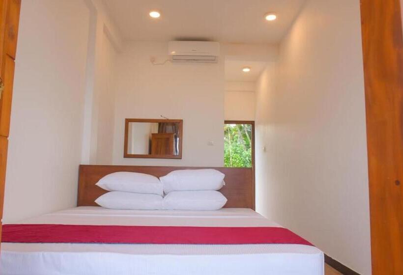 豪华海景房带阳台, Ocean Breeze Villa