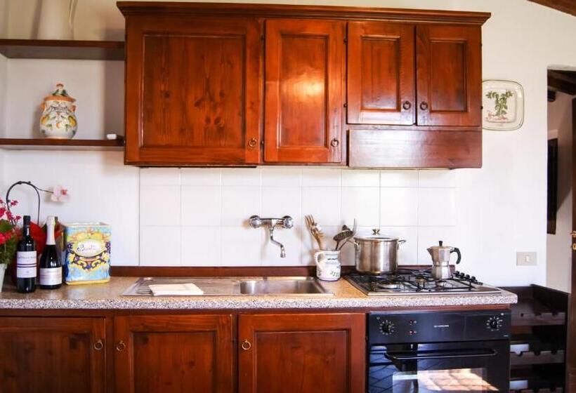 Дом 2 Спальни, Borgo Cortinova Marrocco
