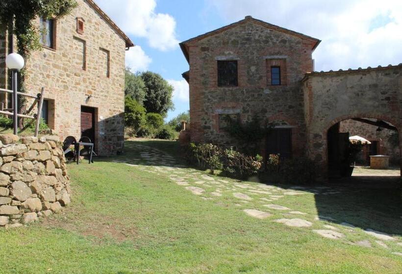 Дом 3 Спальни, Borgo Cortinova Marrocco