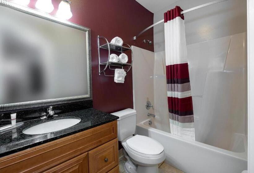 스위트 킹사이즈 침대, Red Roof Inn & Suites Wilson