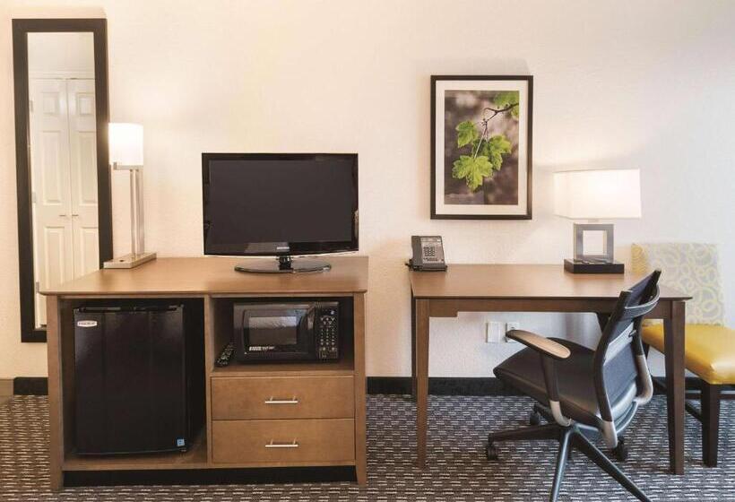 Habitació Estàndard 2 Llits Matrimoni, La Quinta By Wyndham Arlington North 6 Flags Dr