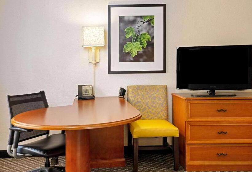 Quarto Deluxe Cama King, La Quinta By Wyndham Houston West Park 10