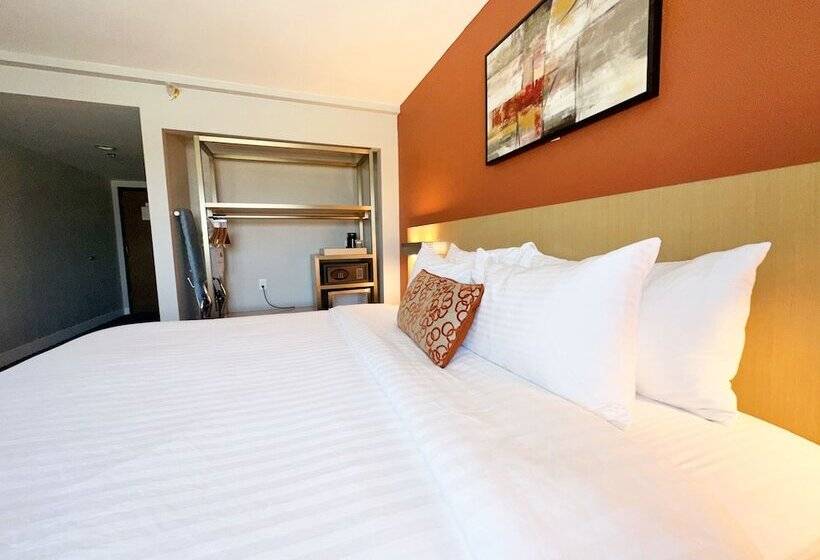 اتاق استاندارد با تخت بزرگ برای معلولان, Lincoln Hotel Monterey Park Los Angeles