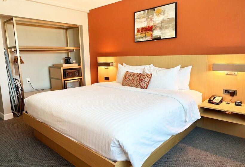 اتاق استاندارد با تخت بزرگ برای معلولان, Lincoln Hotel Monterey Park Los Angeles