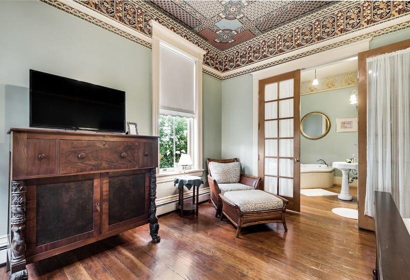 Suíte, Lumber Baron Inn