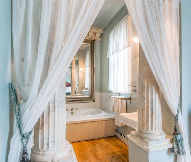 Suíte, Lumber Baron Inn