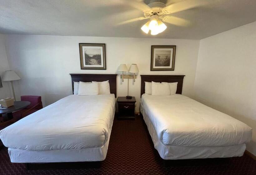 Номер Стандарт 2 Двуспальные Кровати, Lake Bluff Inn And Suites
