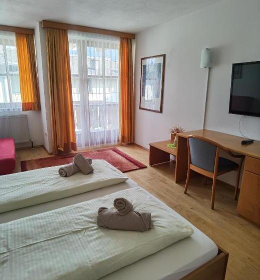 Номер Superior с Балконом, Landhaus Zell Am See