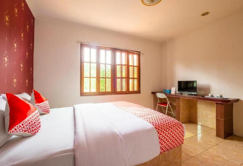 Люкс Повышенной Комфортности, Oyo 2278 Cikidang Hunting Resort
