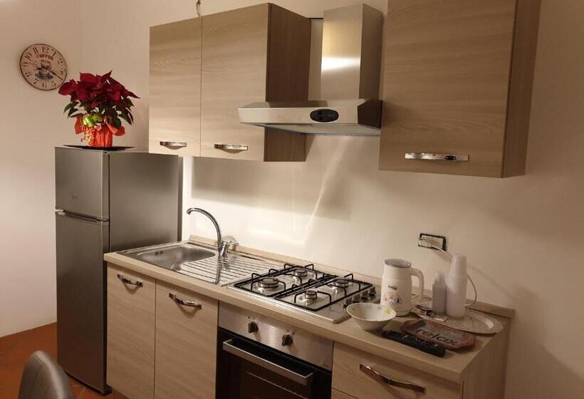 Номер Стандарт с Балконом, Novecento Bed & Breakfast