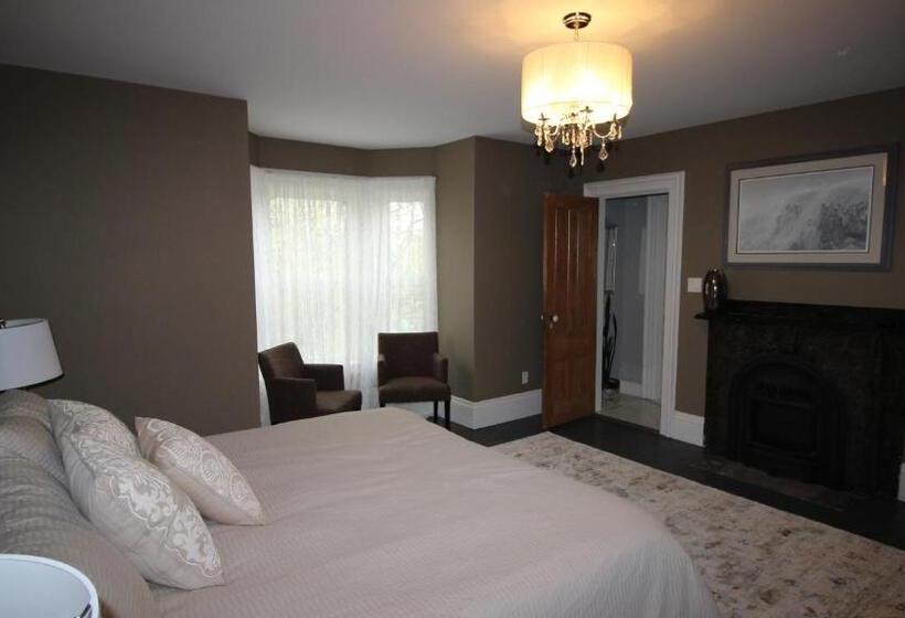 豪华套房, Maplehurst Manor Bed And Breakfast