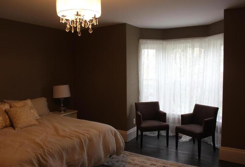 디럭스 스위트, Maplehurst Manor Bed And Breakfast