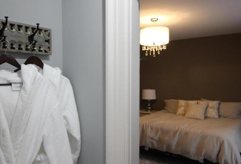 豪华套房, Maplehurst Manor Bed And Breakfast
