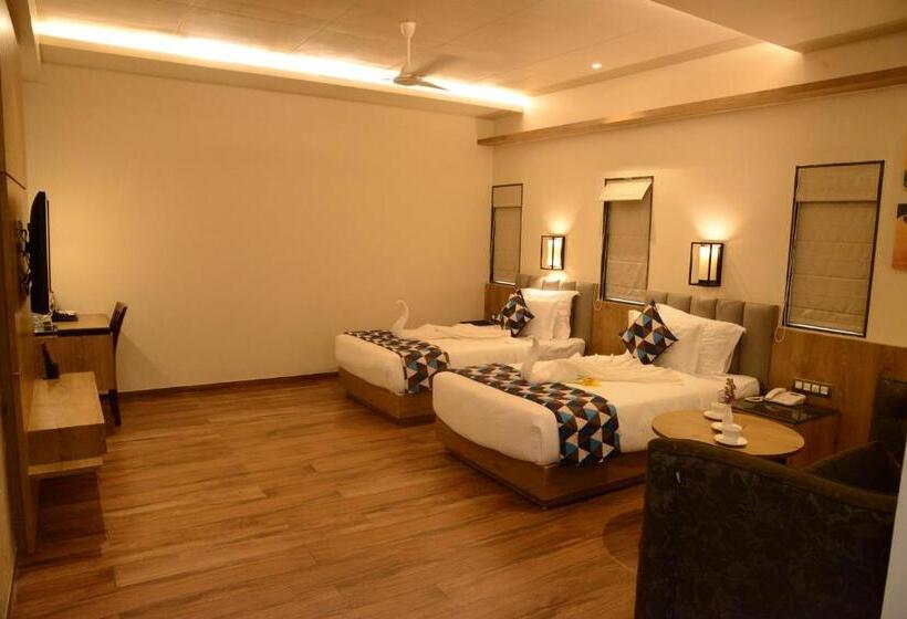 اتاق لوکس, Lords Inn Jamnagar -Motikhavdi