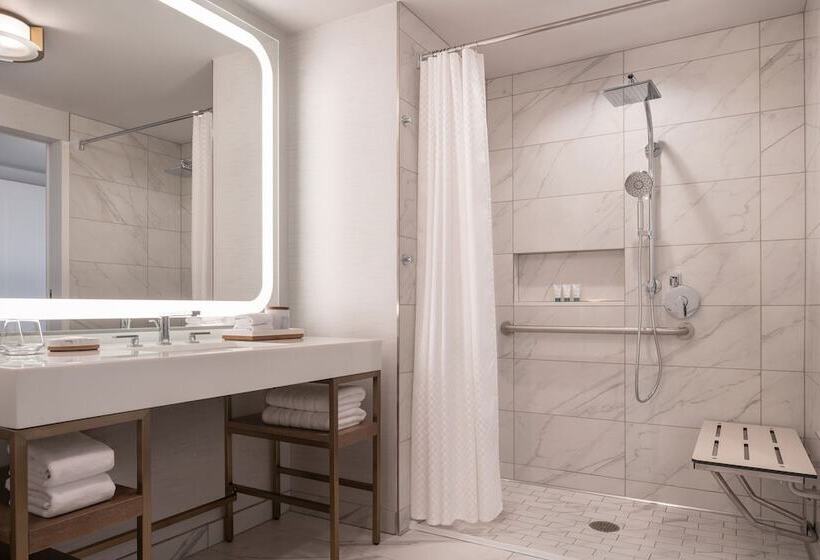 استودیوی استاندارد با تخت دوبل, The Westin Anaheim Resort