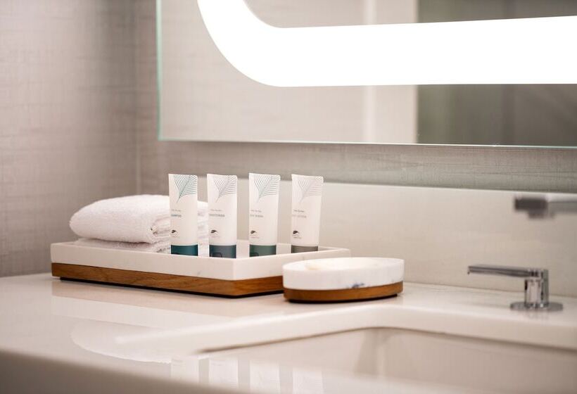 اتاق استاندارد با تخت دوبل, The Westin Anaheim Resort