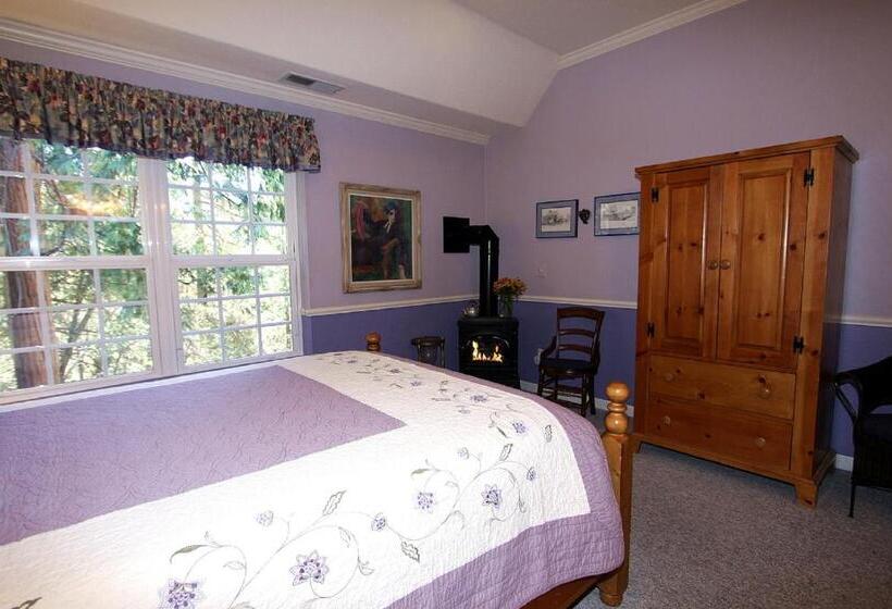 디럭스 룸, Mccaffrey House Bed And Breakfast Inn