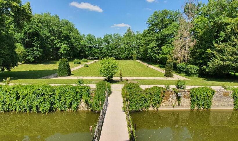 Номер Стандарт Вид на Сад, Château De La Cour Senlisse