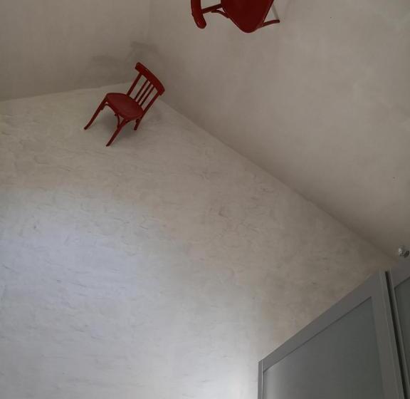 标准间, Le Moulin De Gauty