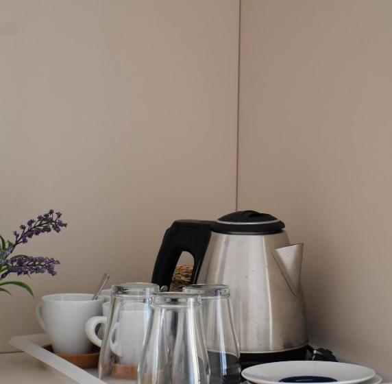 经济房, Albertos House