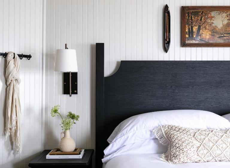 سوییت, Bluebird Ocean Point Inn
