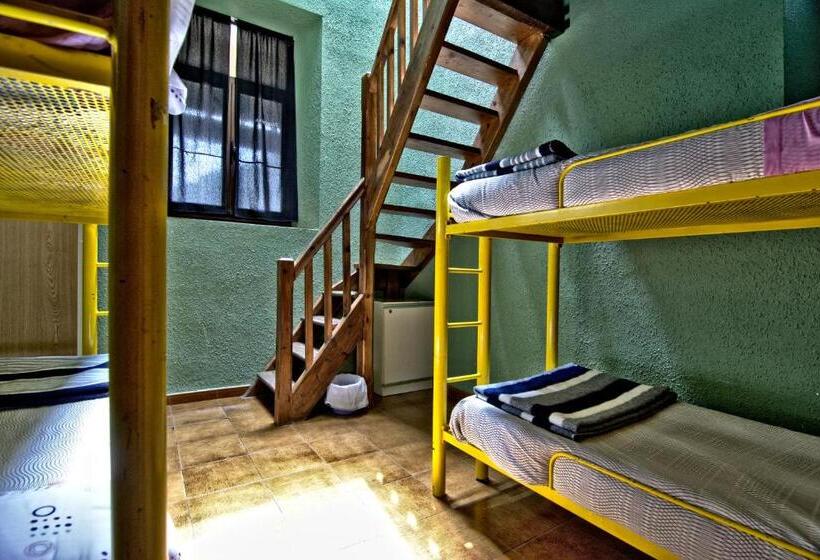 Семейный Номер, Albergue Juvenil De Bustiello