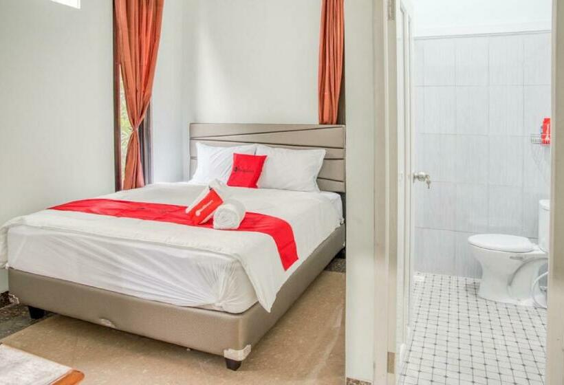 Номер Стандарт, Reddoorz Near Taman Mini Jakarta