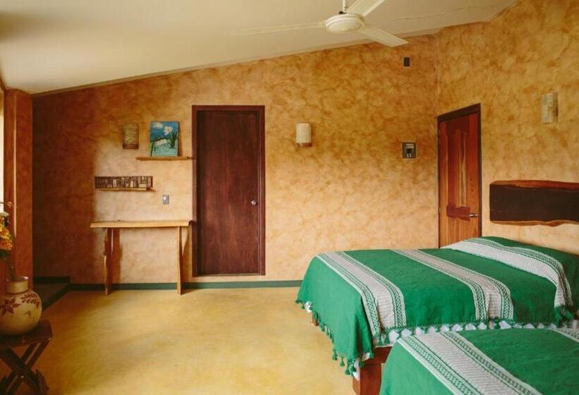 スタンダードルーム, Madre Tierra Hotel & Coworking & Hostal