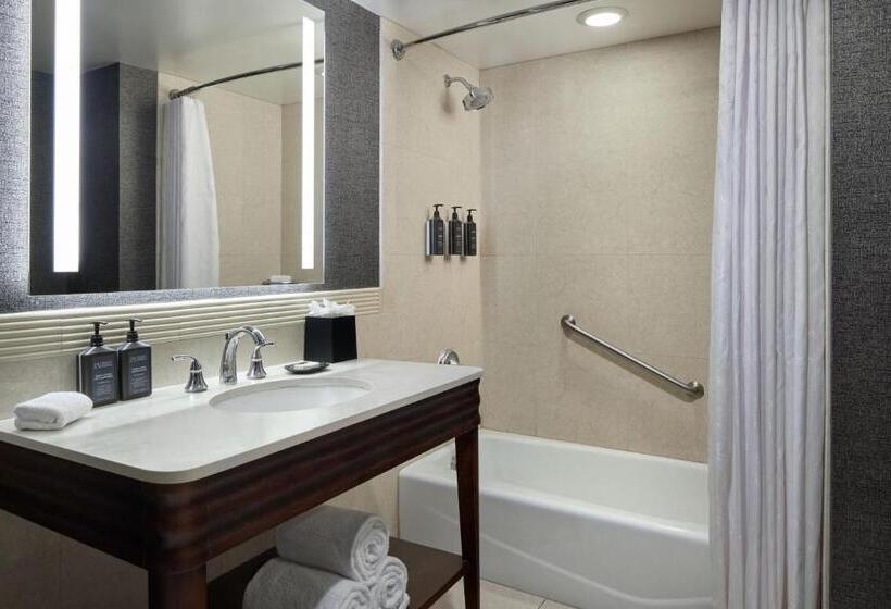Стандартный Номер Кровать Кинг, Sheraton Valley Forge King Of Prussia